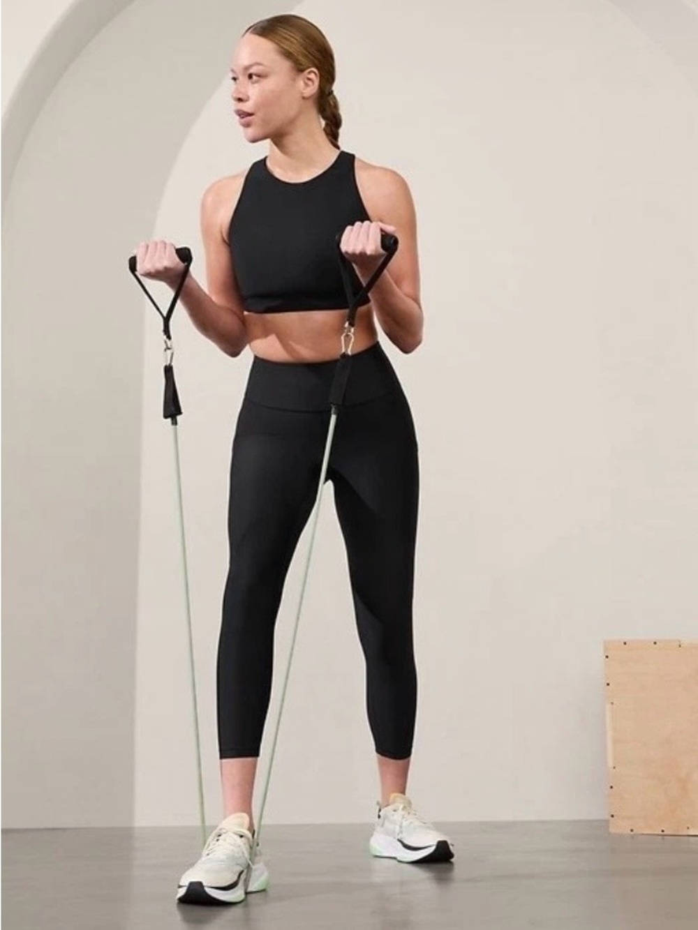 Athleta Flex Spacer Sports Bra D-DD, Black, Size L - Picture 3 of 5
